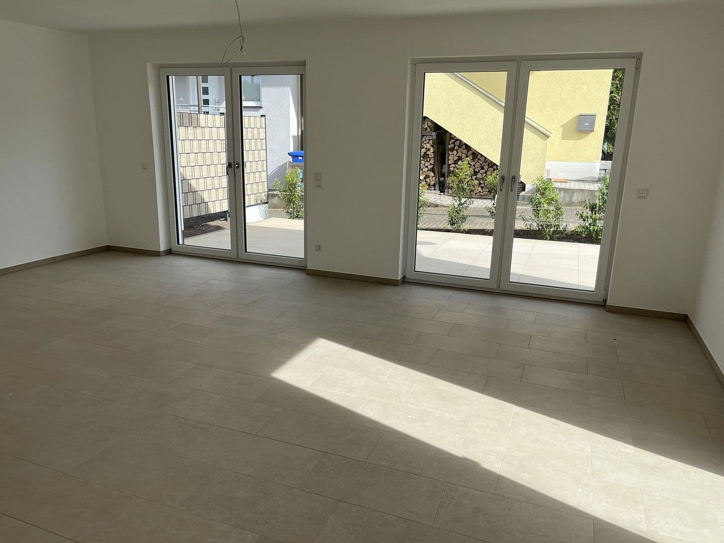 Pronájem domu 144 m², pozemek 252 m², Haibach, Bavorsko Pronájem domu 144 m², pozemek 252 m², Haibach, Bavorsko
