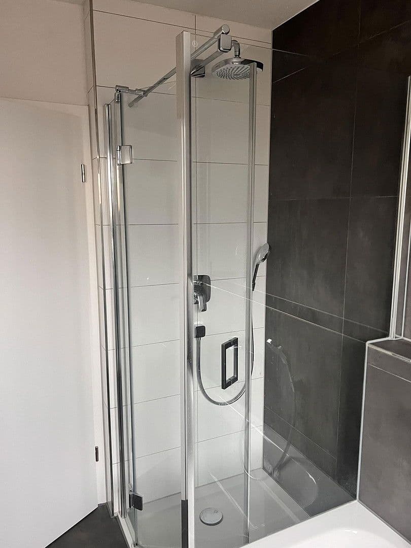 Pronájem bytu 4+1 101 m², Rieslingstraße 10, Abstatt, Bádensko-Württembersko Pronájem bytu 4+1 101 m², Rieslingstraße 10, Abstatt, Bádensko-Württembersko