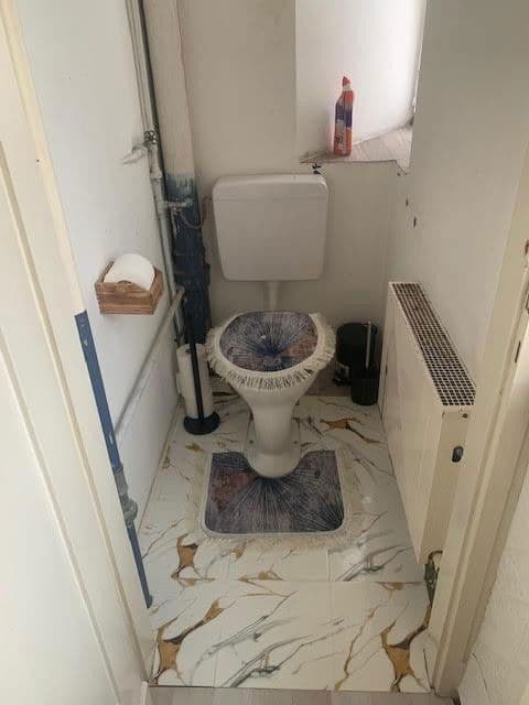 Pronájem bytu 4+kk 104 m², Bahnhofsrasse, Feldafing, Bavorsko Pronájem bytu 4+kk 104 m², Bahnhofsrasse, Feldafing, Bavorsko