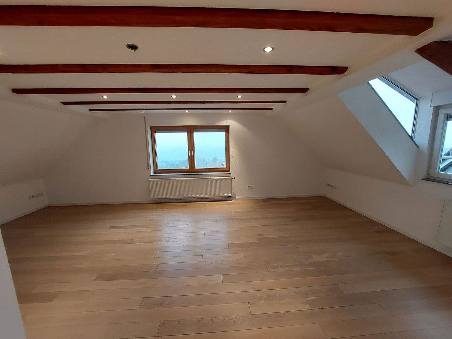 Pronájem bytu 3+kk 99 m², Pfarrgasse 10, Göppingen, Bádensko-Württembersko Pronájem bytu 3+kk 99 m², Pfarrgasse 10, Göppingen, Bádensko-Württembersko