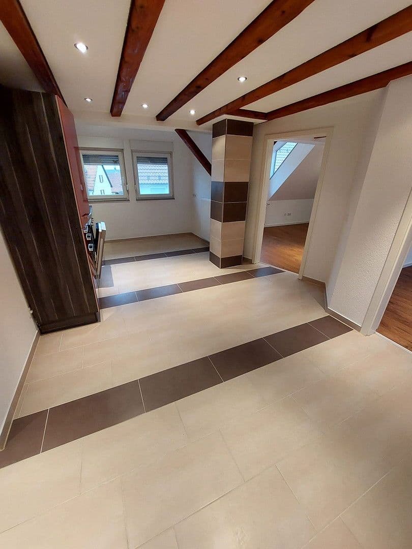 Pronájem bytu 3+kk 99 m², Pfarrgasse 10, Göppingen, Bádensko-Württembersko Pronájem bytu 3+kk 99 m², Pfarrgasse 10, Göppingen, Bádensko-Württembersko