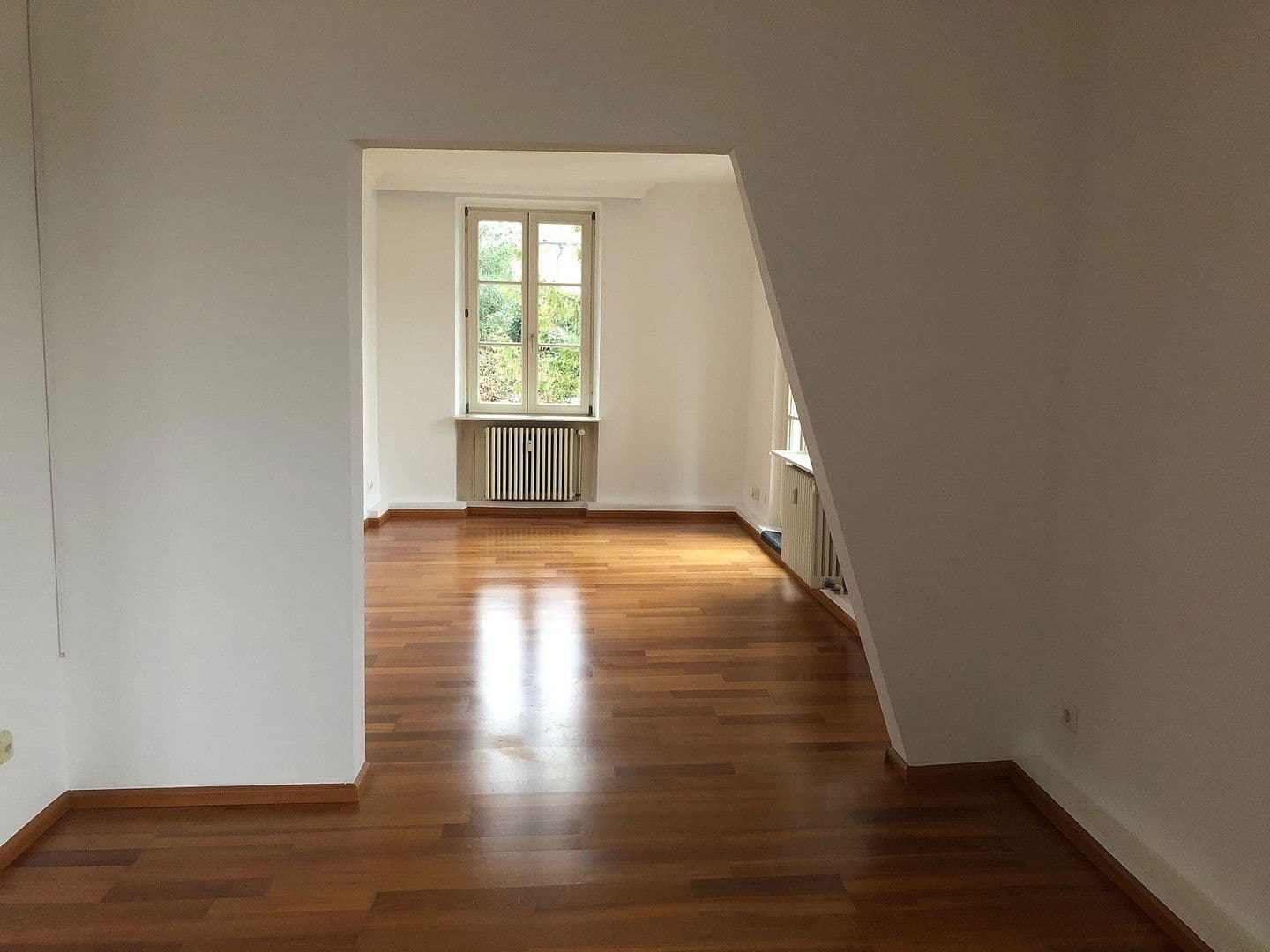 Pronájem bytu 3+kk 151 m², Lichtentaler Allee 14b, Baden-Baden, Bádensko-Württembersko Pronájem bytu 3+kk 151 m², Lichtentaler Allee 14b, Baden-Baden, Bádensko-Württembersko