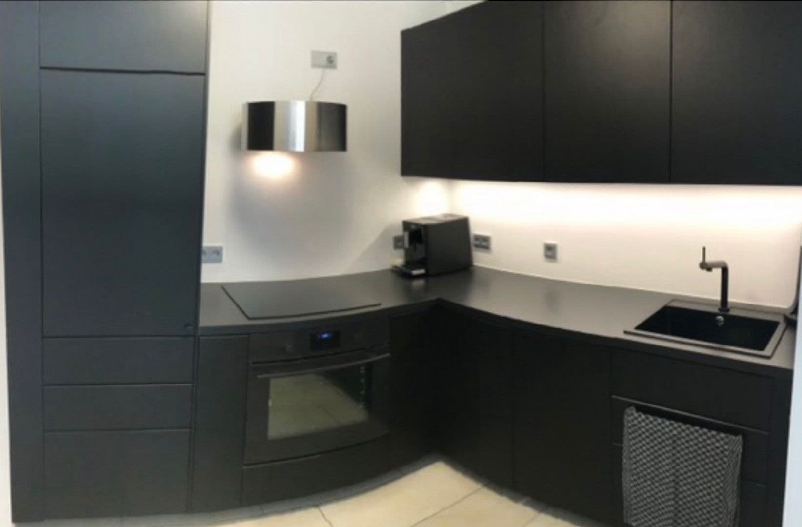 Pronájem bytu 2+1 71 m², Maistr. 45, München, Bavorsko Pronájem bytu 2+1 71 m², Maistr. 45, München, Bavorsko