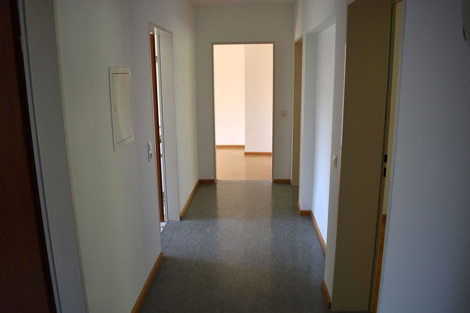 Pronájem bytu 3+1 88 m², Bad Säckingen, Bádensko-Württembersko Pronájem bytu 3+1 88 m², Bad Säckingen, Bádensko-Württembersko