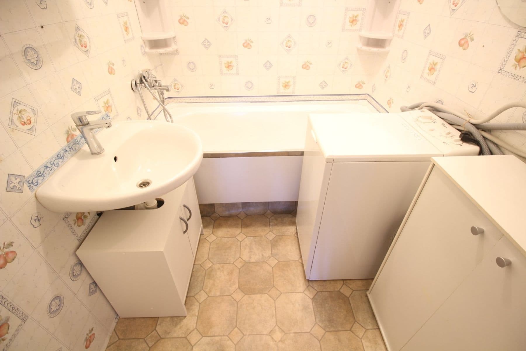 Pronájem bytu 3+1 80 m², Volkova, Praha, Praha Pronájem bytu 3+1 80 m², Volkova, Praha, Praha