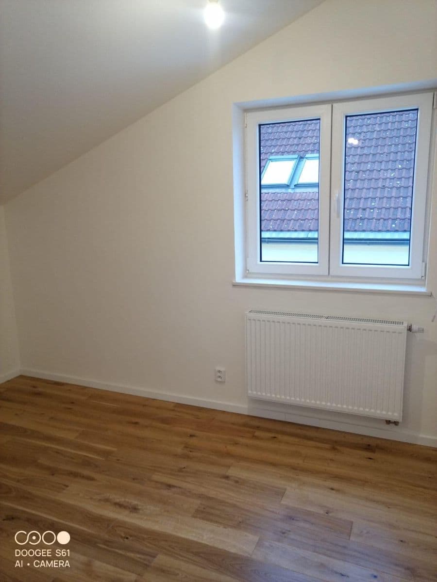 Pronájem bytu 2+kk 65 m², Podešvova, Brno, Jihomoravský kraj Pronájem bytu 2+kk 65 m², Podešvova, Brno, Jihomoravský kraj