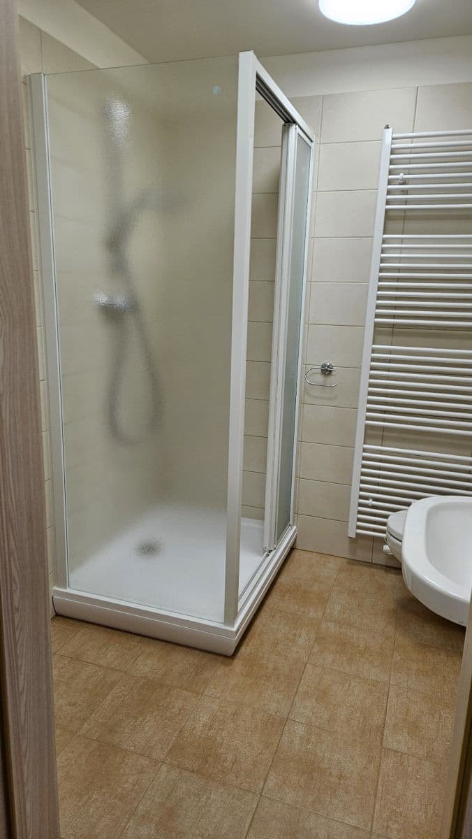 Pronájem bytu 1+kk 23 m², Sinkulova, Praha, Praha Pronájem bytu 1+kk 23 m², Sinkulova, Praha, Praha