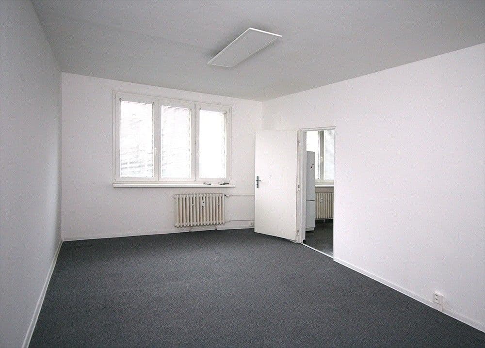 Pronájem bytu 2+1 60 m², Pod Parkem, Ústí nad Labem, Ústecký kraj Pronájem bytu 2+1 60 m², Pod Parkem, Ústí nad Labem, Ústecký kraj