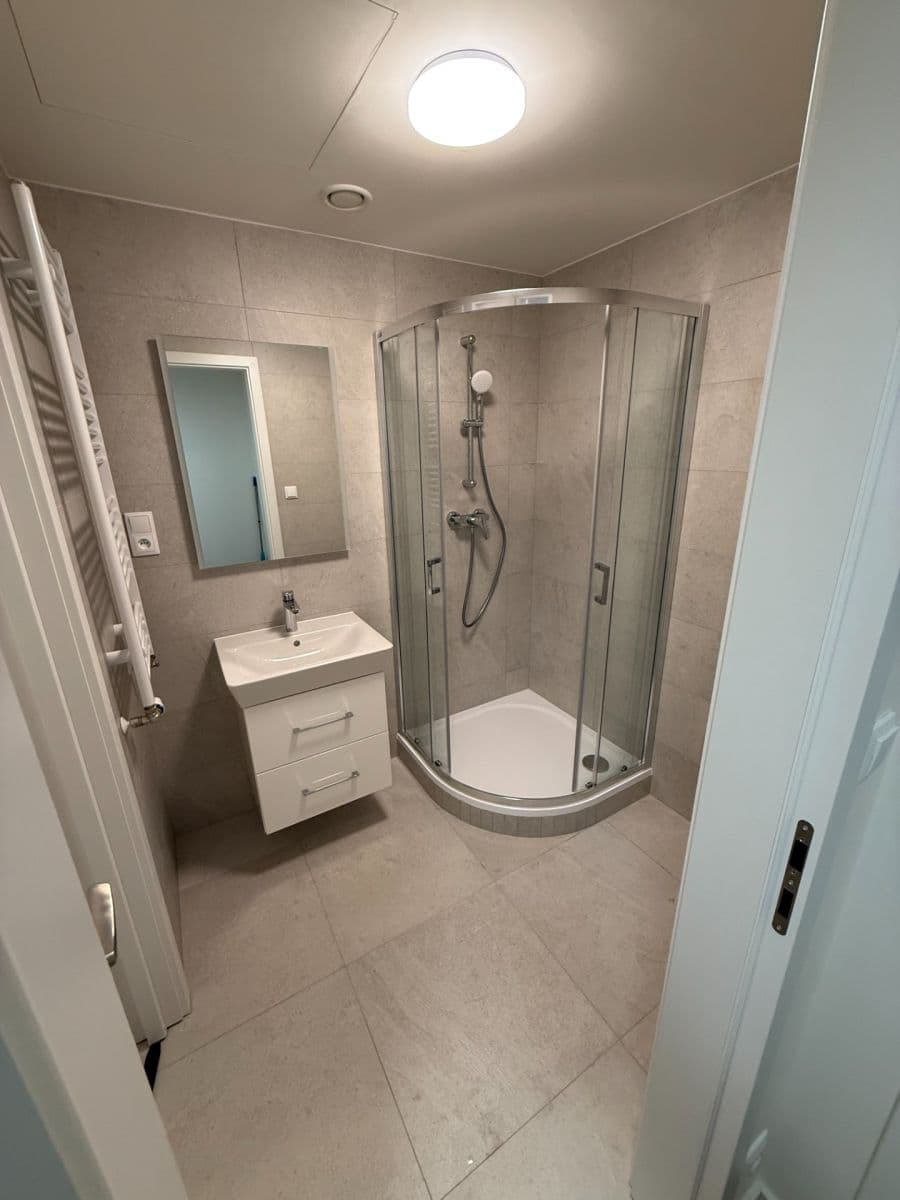 Pronájem bytu 1+kk 32 m², Poděbradská, Praha, Praha Pronájem bytu 1+kk 32 m², Poděbradská, Praha, Praha