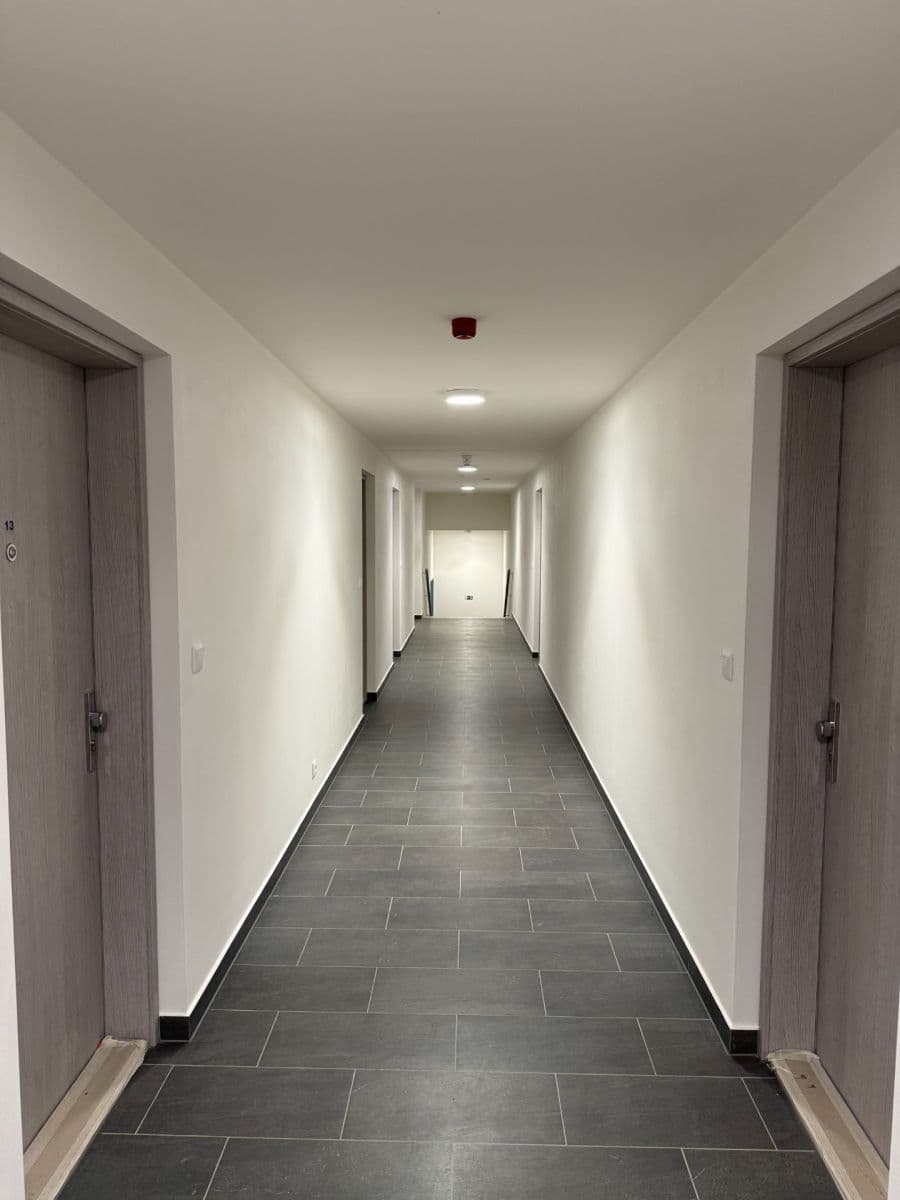 Pronájem bytu 1+kk 32 m², Poděbradská, Praha, Praha Pronájem bytu 1+kk 32 m², Poděbradská, Praha, Praha