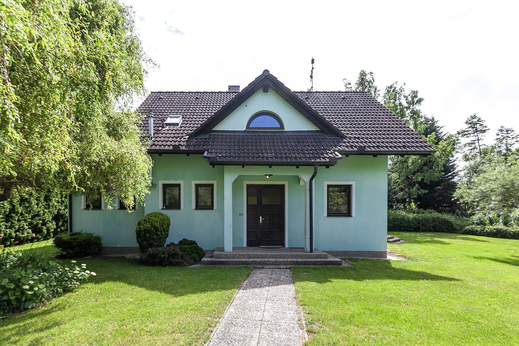 Prodej domu 152 m², pozemek 3.220 m², Na Červeném Hrádku, Sedlčany, Středočeský kraj Prodej domu 152 m², pozemek 3.220 m², Na Červeném Hrádku, Sedlčany, Středočeský kraj