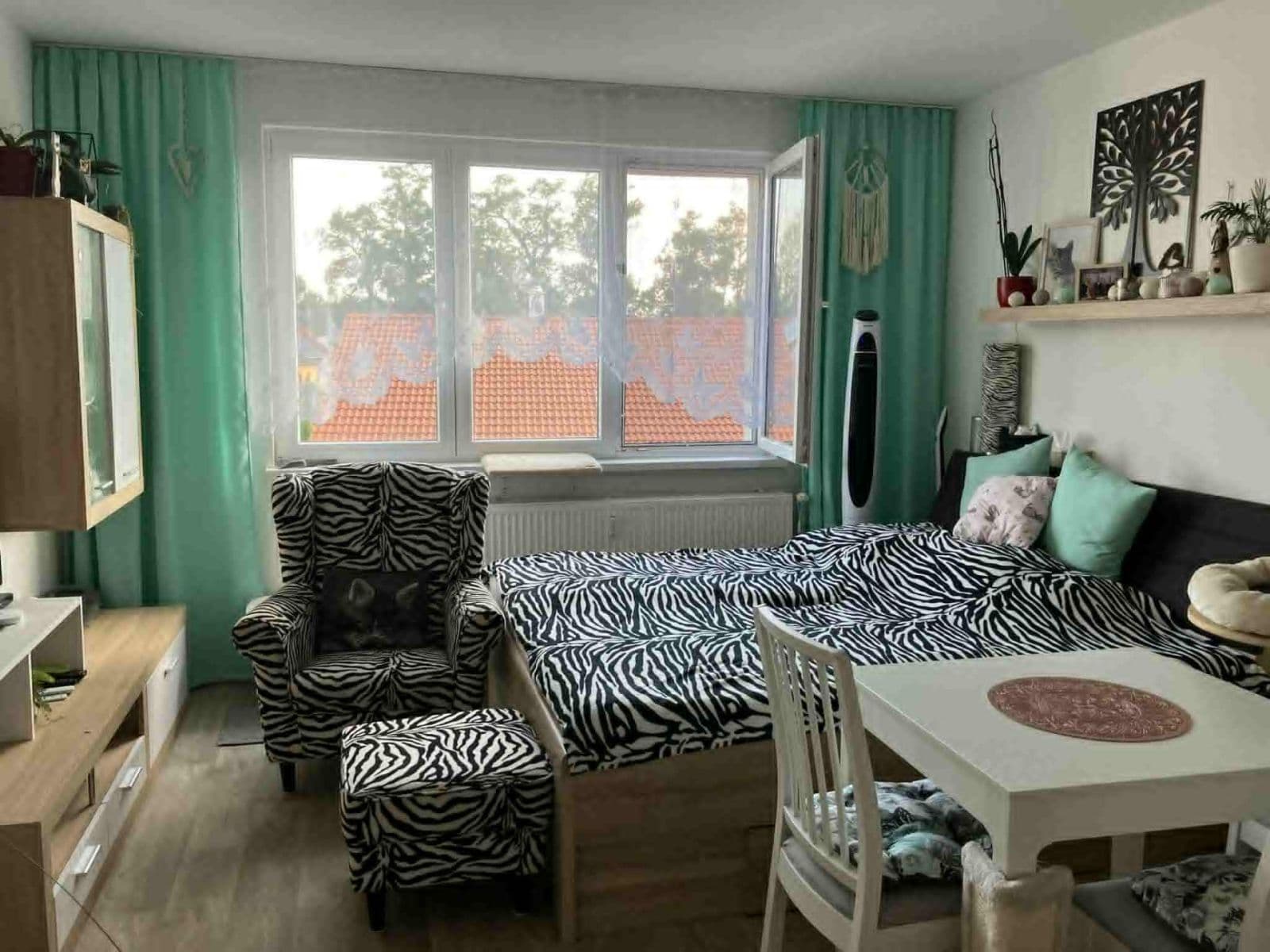 Pronájem bytu 1+kk 31 m², Svobody, Třeboň, Jihočeský kraj Pronájem bytu 1+kk 31 m², Svobody, Třeboň, Jihočeský kraj