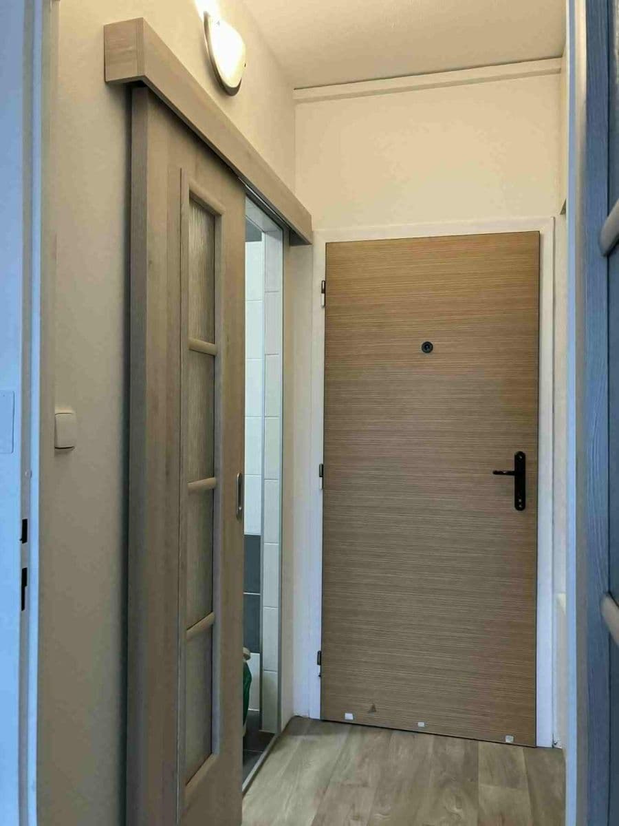 Pronájem bytu 1+kk 31 m², Svobody, Třeboň, Jihočeský kraj Pronájem bytu 1+kk 31 m², Svobody, Třeboň, Jihočeský kraj