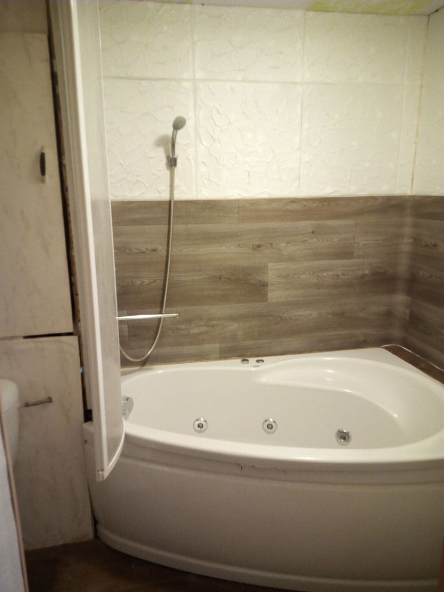 Prodej bytu 1+1 34 m², Lipová, Most, Ústecký kraj Prodej bytu 1+1 34 m², Lipová, Most, Ústecký kraj