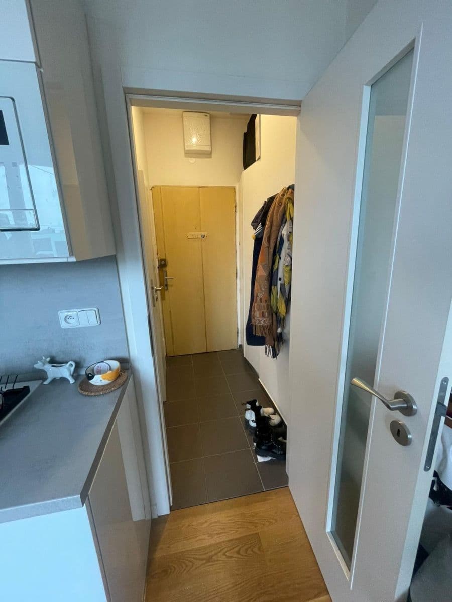 Pronájem bytu 1+kk 27 m², Sokolovská, Praha, Praha Pronájem bytu 1+kk 27 m², Sokolovská, Praha, Praha
