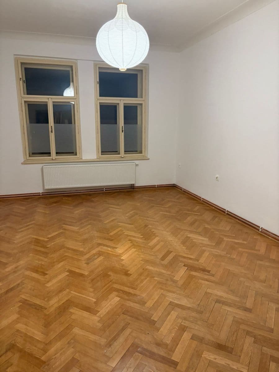 Pronájem bytu 4+1 26 m², Mánesova, Praha, Praha Pronájem bytu 4+1 26 m², Mánesova, Praha, Praha