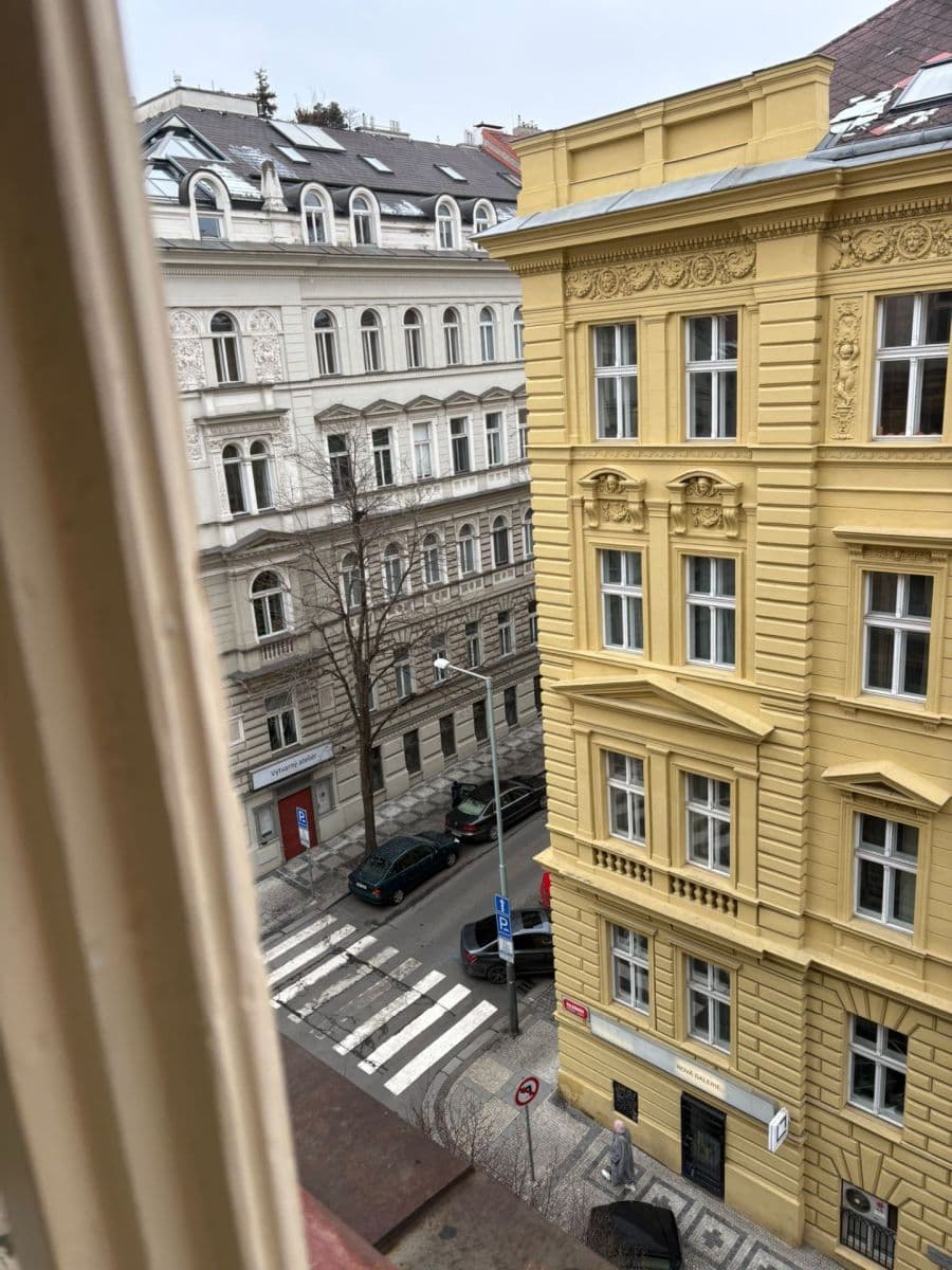 Pronájem bytu 4+1 26 m², Mánesova, Praha, Praha Pronájem bytu 4+1 26 m², Mánesova, Praha, Praha