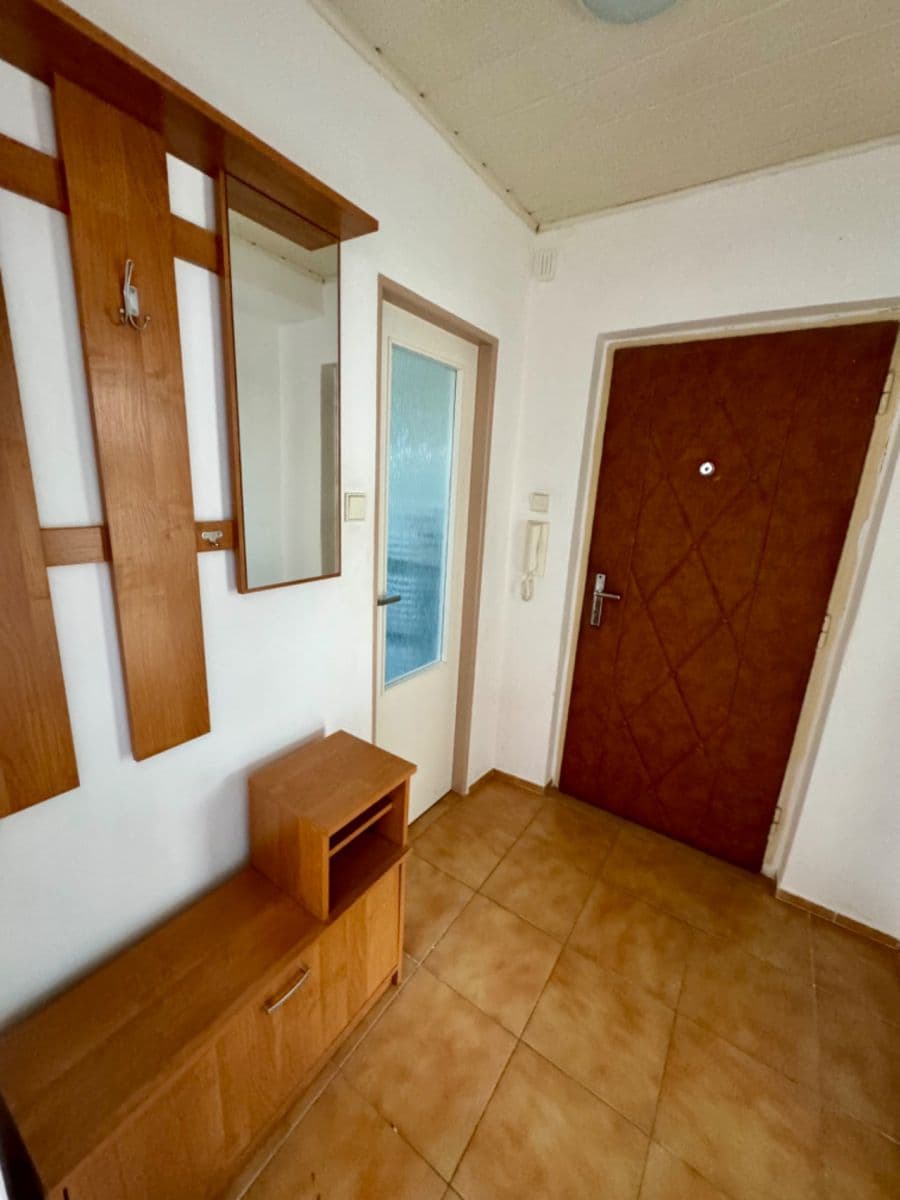 Prodej bytu 2+1 55 m², Zahradní, Horní Slavkov, Karlovarský kraj Prodej bytu 2+1 55 m², Zahradní, Horní Slavkov, Karlovarský kraj