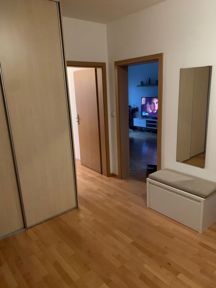 Pronájem bytu 2+kk 55 m², Marie Podvalové, Praha, Praha Pronájem bytu 2+kk 55 m², Marie Podvalové, Praha, Praha