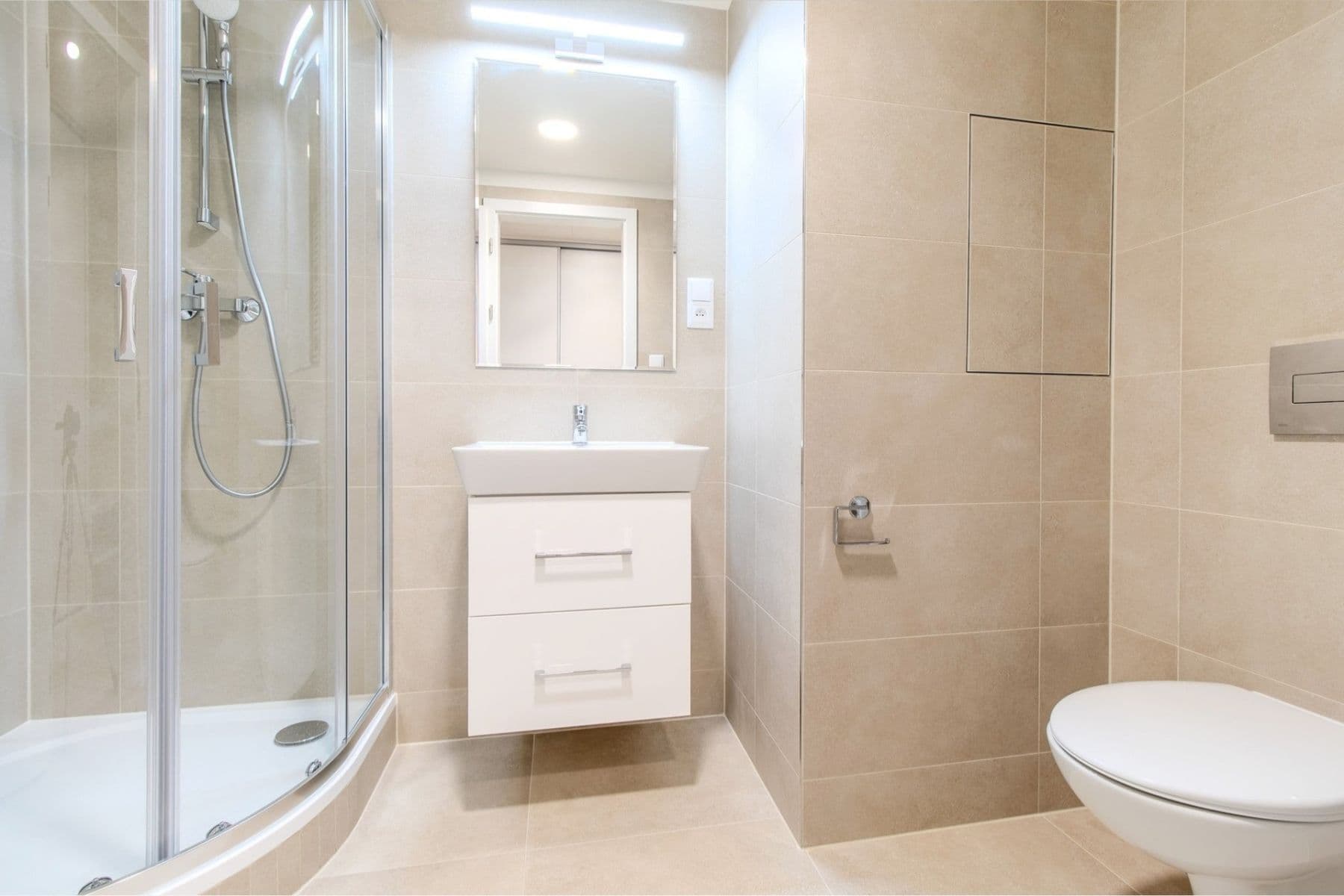 Pronájem bytu 1+kk 30 m², Poděbradská, Praha, Praha Pronájem bytu 1+kk 30 m², Poděbradská, Praha, Praha