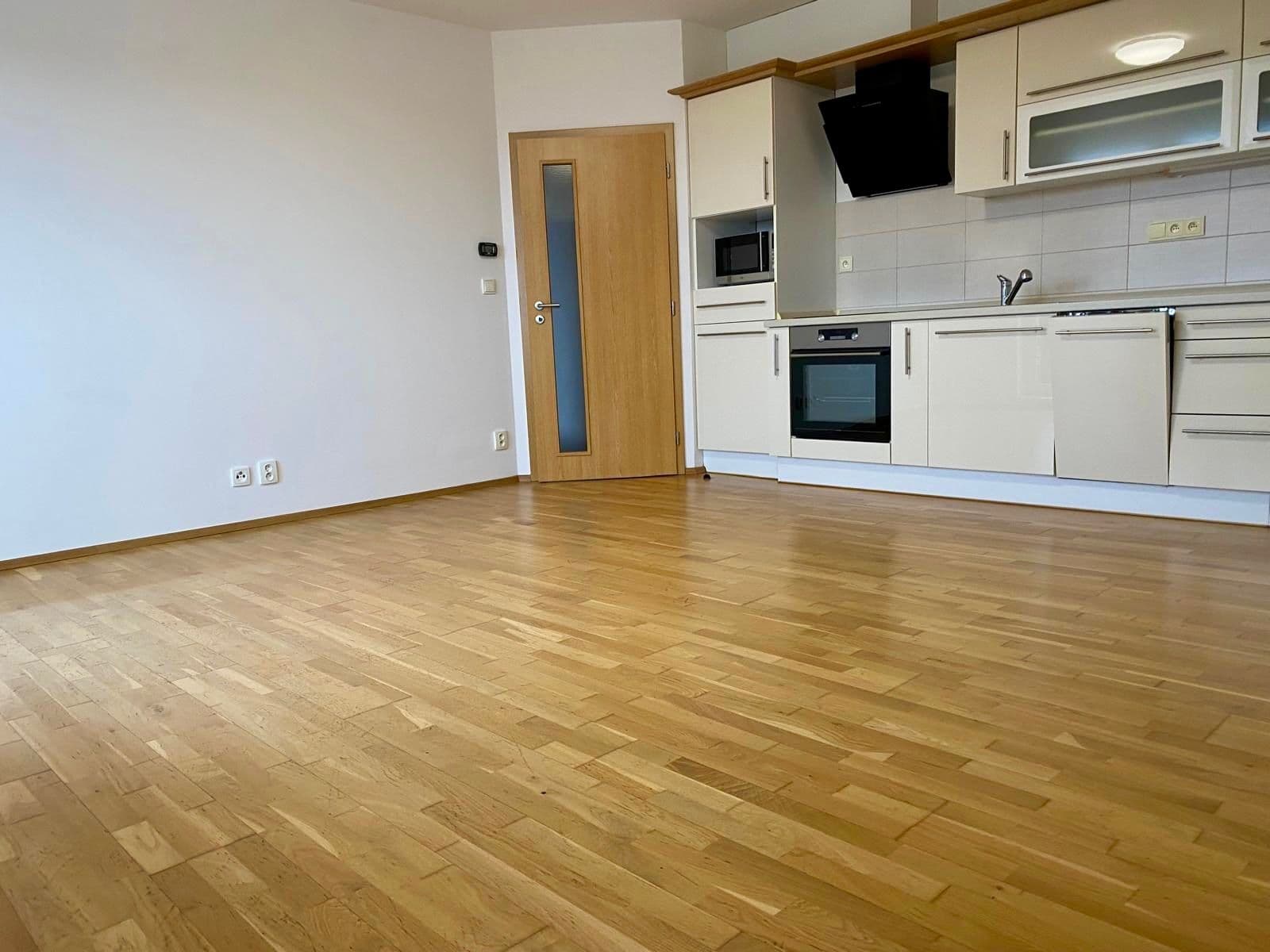 Pronájem bytu 2+kk 58 m², Břeclavská, Praha, Praha Pronájem bytu 2+kk 58 m², Břeclavská, Praha, Praha
