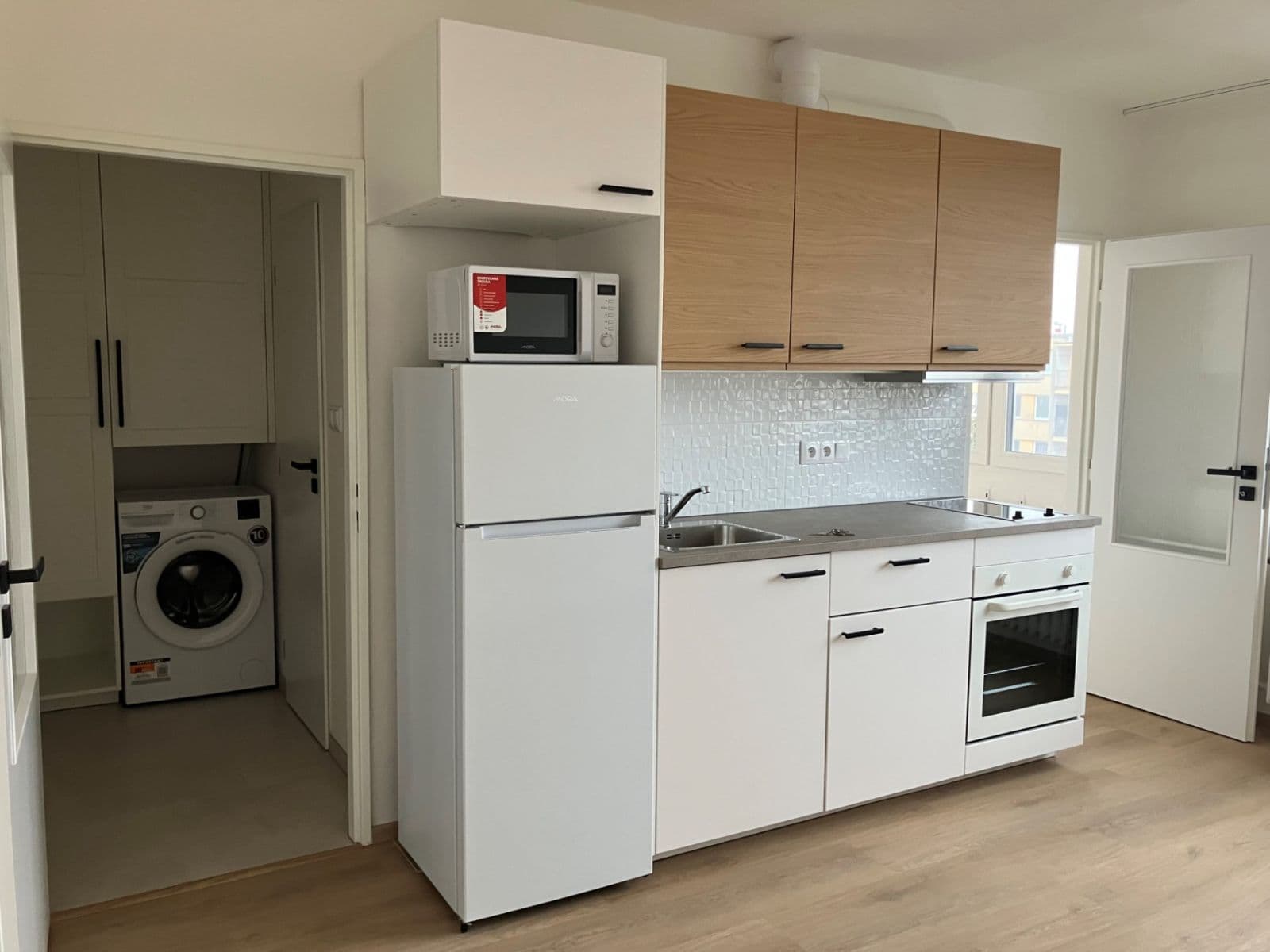 Pronájem bytu 1+1 27 m², Varnsdorfská, Praha, Praha Pronájem bytu 1+1 27 m², Varnsdorfská, Praha, Praha