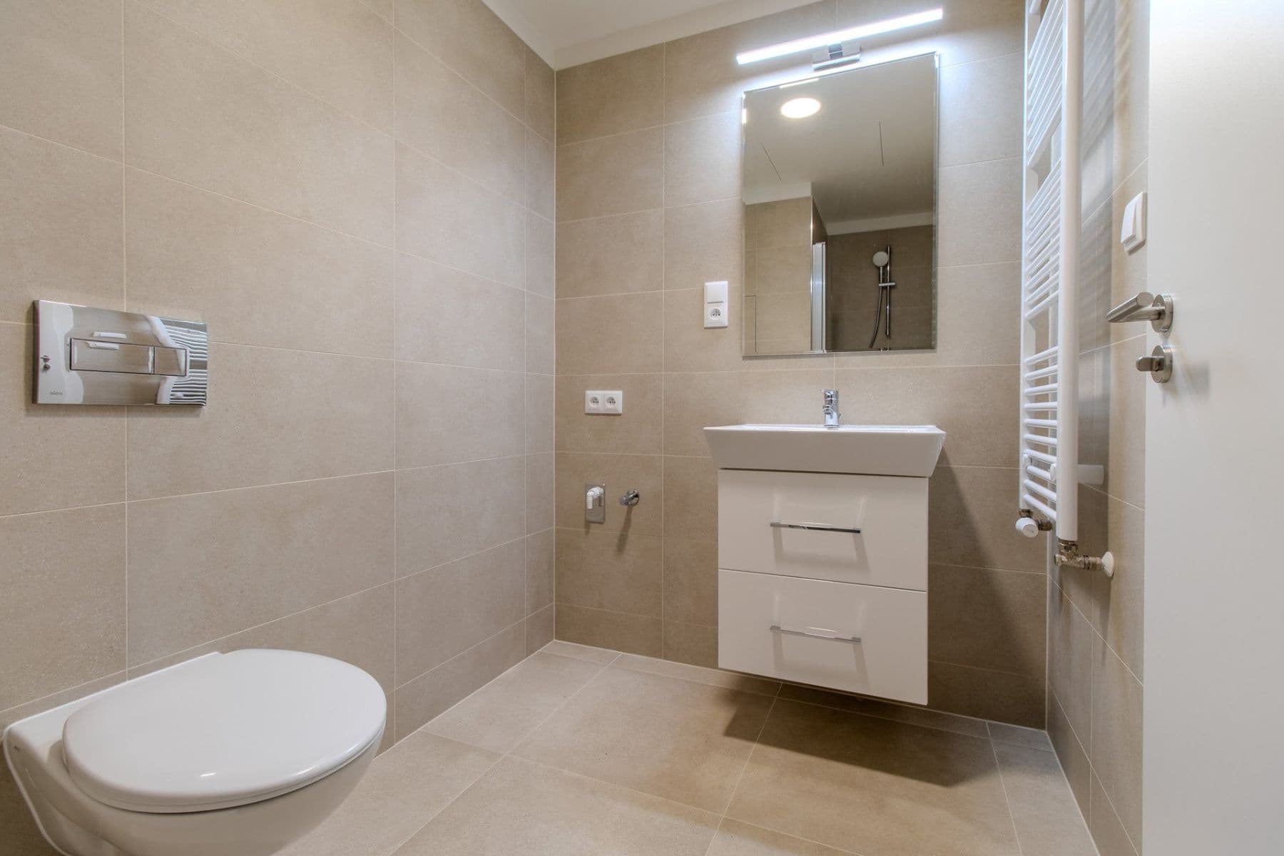 Pronájem bytu 1+kk 30 m², Poděbradská, Praha, Praha Pronájem bytu 1+kk 30 m², Poděbradská, Praha, Praha