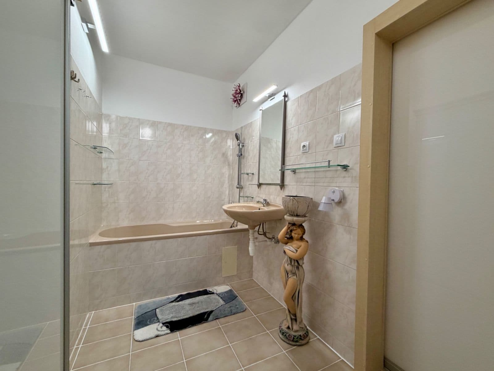 Prodej bytu 3+kk 60 m², Litoměřická, Praha, Praha Prodej bytu 3+kk 60 m², Litoměřická, Praha, Praha