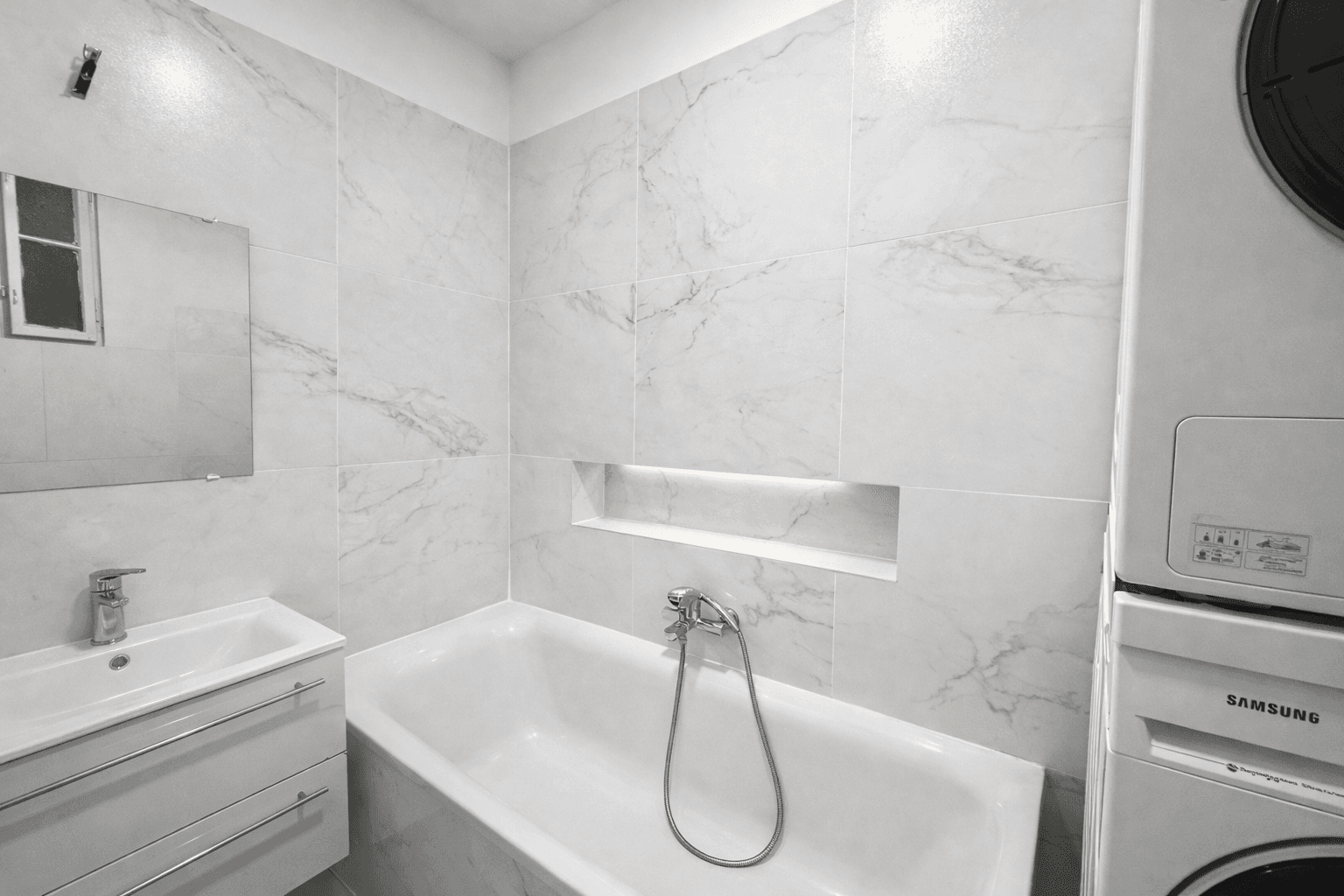 Prodej bytu 3+1 75 m², 5. května, Praha, Praha Prodej bytu 3+1 75 m², 5. května, Praha, Praha