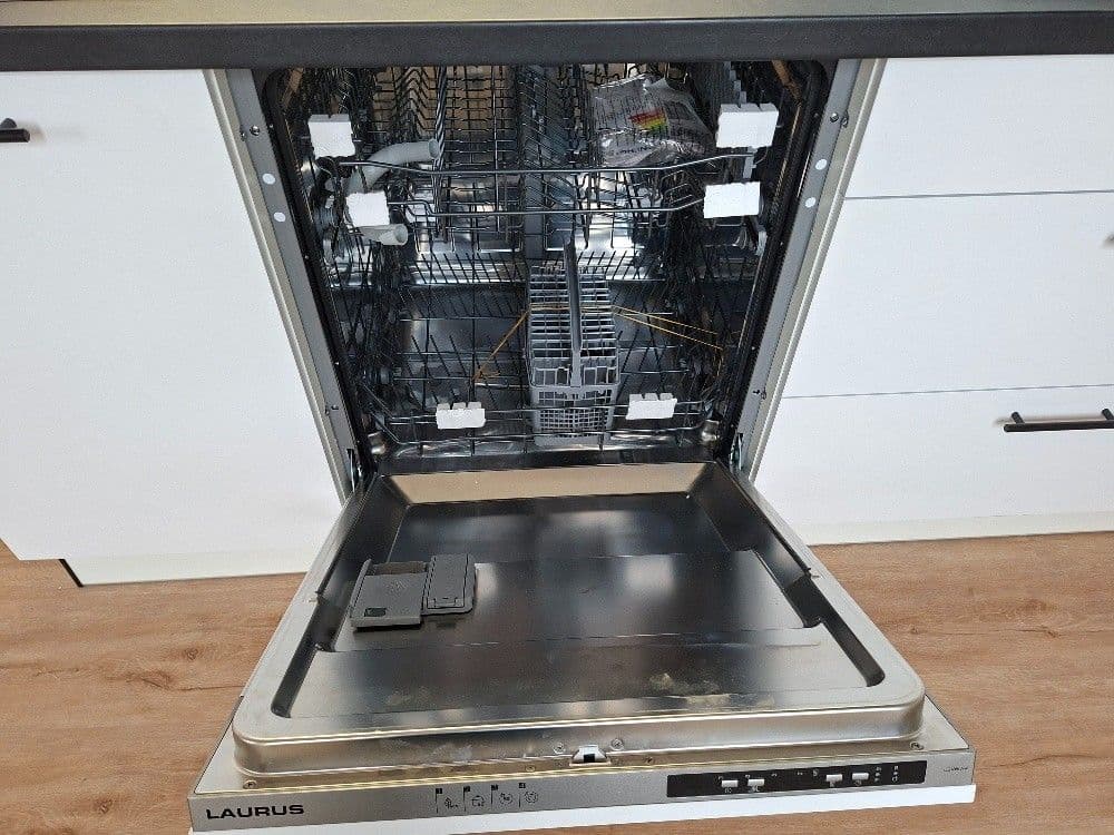 Pronájem bytu 2+1 52 m², Poděbradská, Praha, Praha Pronájem bytu 2+1 52 m², Poděbradská, Praha, Praha