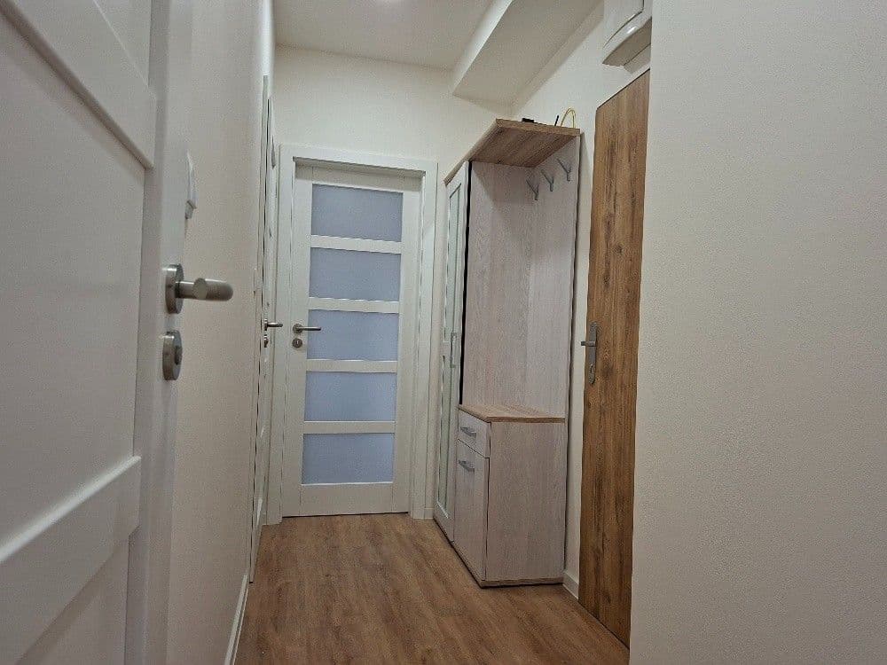 Pronájem bytu 2+1 52 m², Poděbradská, Praha, Praha Pronájem bytu 2+1 52 m², Poděbradská, Praha, Praha