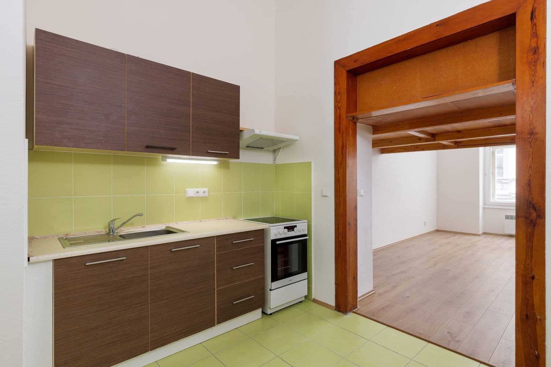 Pronájem bytu 1+kk 36 m², Preslova, Praha, Praha Pronájem bytu 1+kk 36 m², Preslova, Praha, Praha