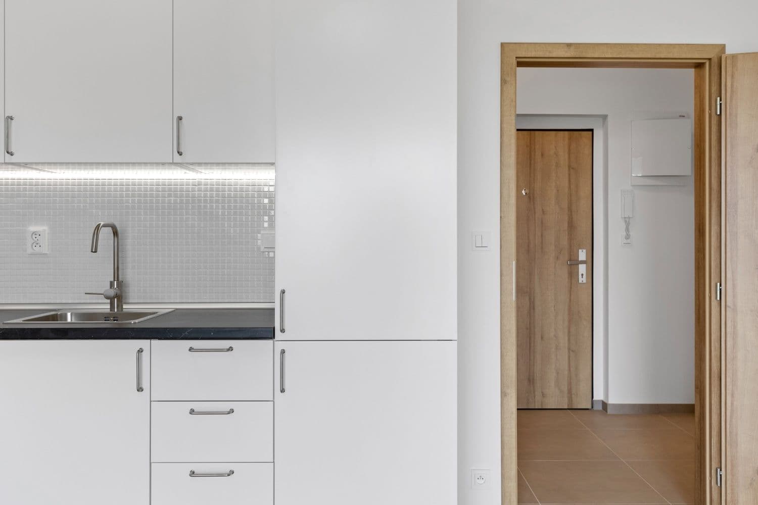 Pronájem bytu 1+kk 32 m², Klapálkova, Praha, Praha Pronájem bytu 1+kk 32 m², Klapálkova, Praha, Praha