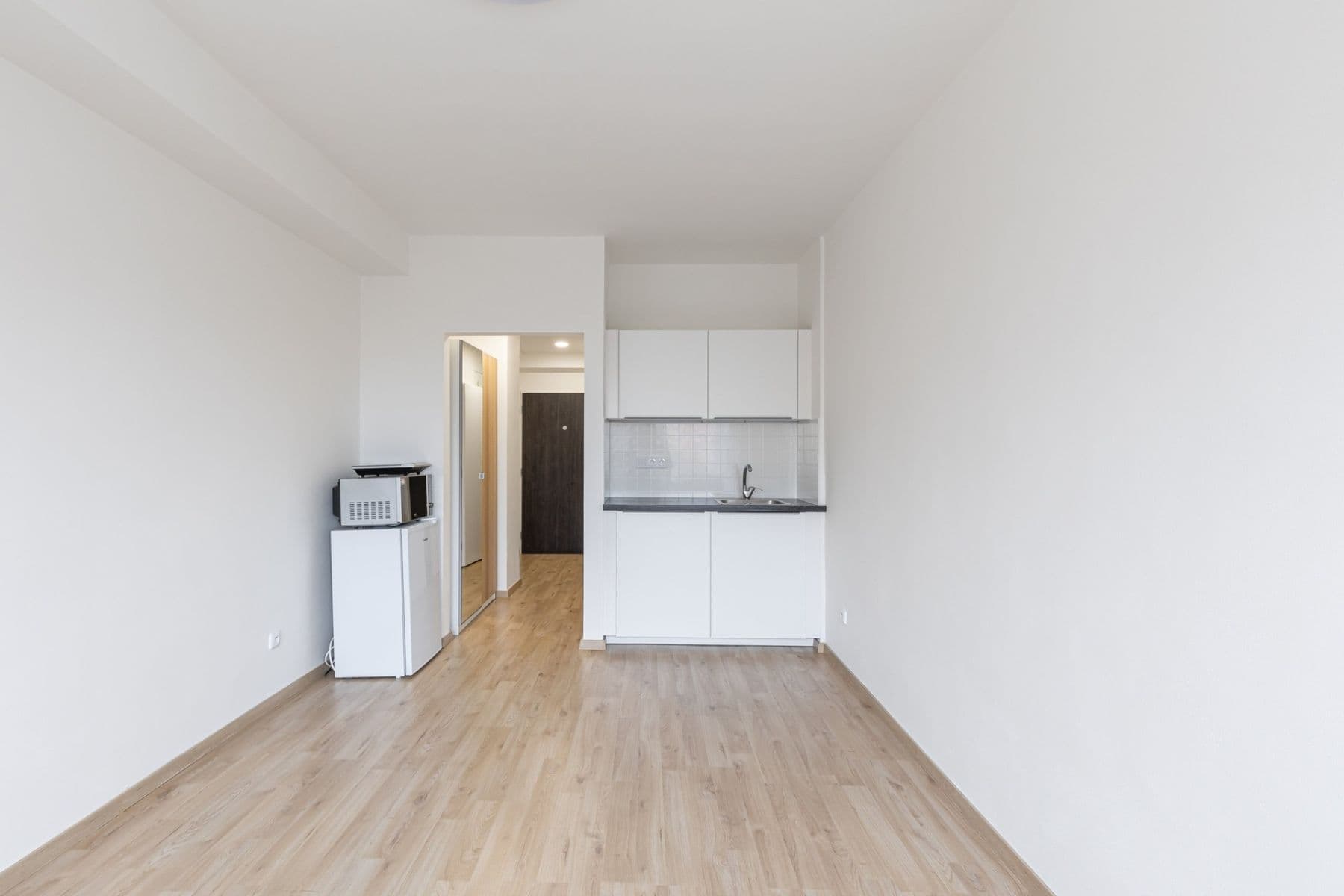 Pronájem bytu 1+kk 26 m², Peroutkova, Praha, Praha Pronájem bytu 1+kk 26 m², Peroutkova, Praha, Praha