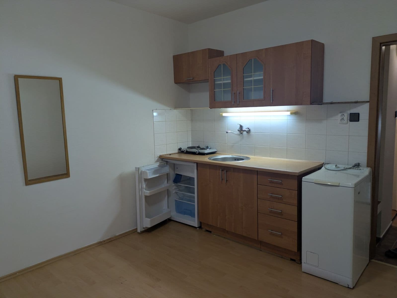 Pronájem bytu 1+kk 27 m², Na Groši, Praha, Praha Pronájem bytu 1+kk 27 m², Na Groši, Praha, Praha