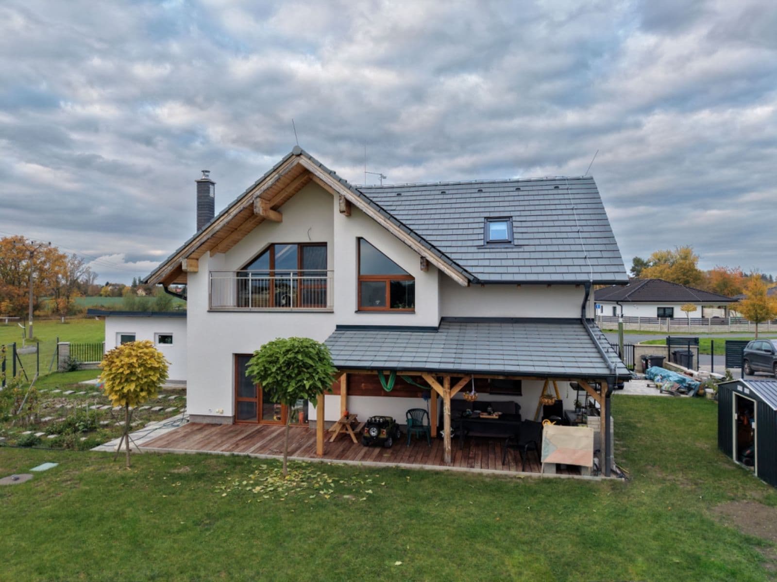 Prodej domu 132 m², pozemek 853 m², Západní, Kostomlaty nad Labem, Středočeský kraj Prodej domu 132 m², pozemek 853 m², Západní, Kostomlaty nad Labem, Středočeský kraj