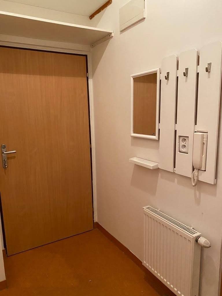 Pronájem bytu 1+kk 37 m², Grafická, Praha, Praha Pronájem bytu 1+kk 37 m², Grafická, Praha, Praha
