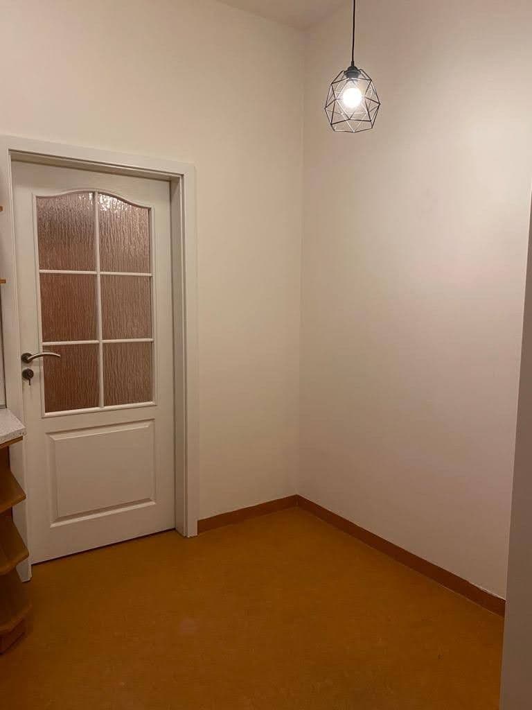 Pronájem bytu 1+kk 37 m², Grafická, Praha, Praha Pronájem bytu 1+kk 37 m², Grafická, Praha, Praha