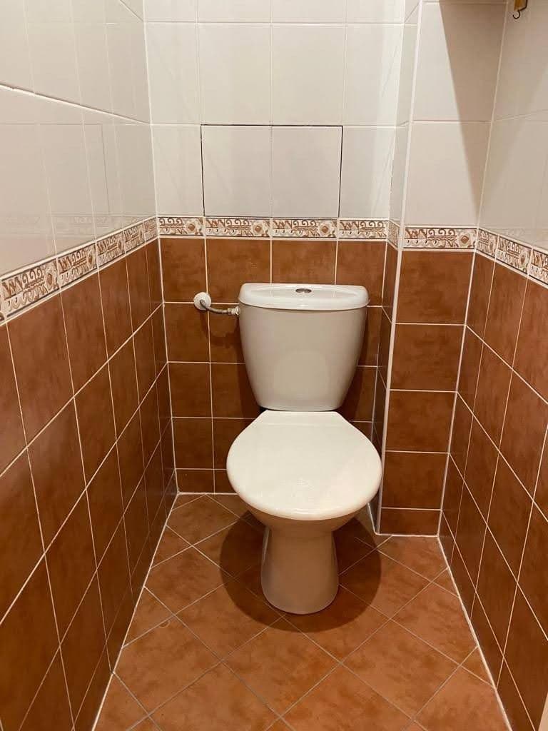 Pronájem bytu 1+kk 37 m², Grafická, Praha, Praha Pronájem bytu 1+kk 37 m², Grafická, Praha, Praha