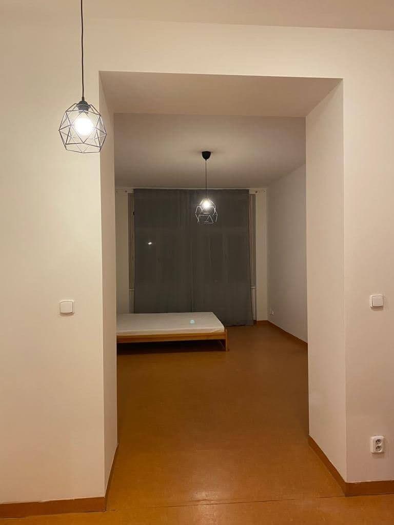 Pronájem bytu 1+kk 37 m², Grafická, Praha, Praha Pronájem bytu 1+kk 37 m², Grafická, Praha, Praha