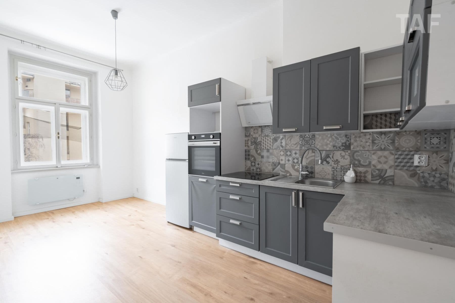 Prodej bytu 2+kk 43 m², Lucemburská, Praha, Praha Prodej bytu 2+kk 43 m², Lucemburská, Praha, Praha