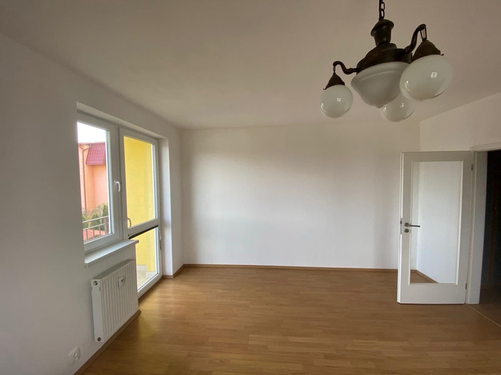 Pronájem bytu 1+kk 40 m², Vilová, Jirny, Středočeský kraj Pronájem bytu 1+kk 40 m², Vilová, Jirny, Středočeský kraj