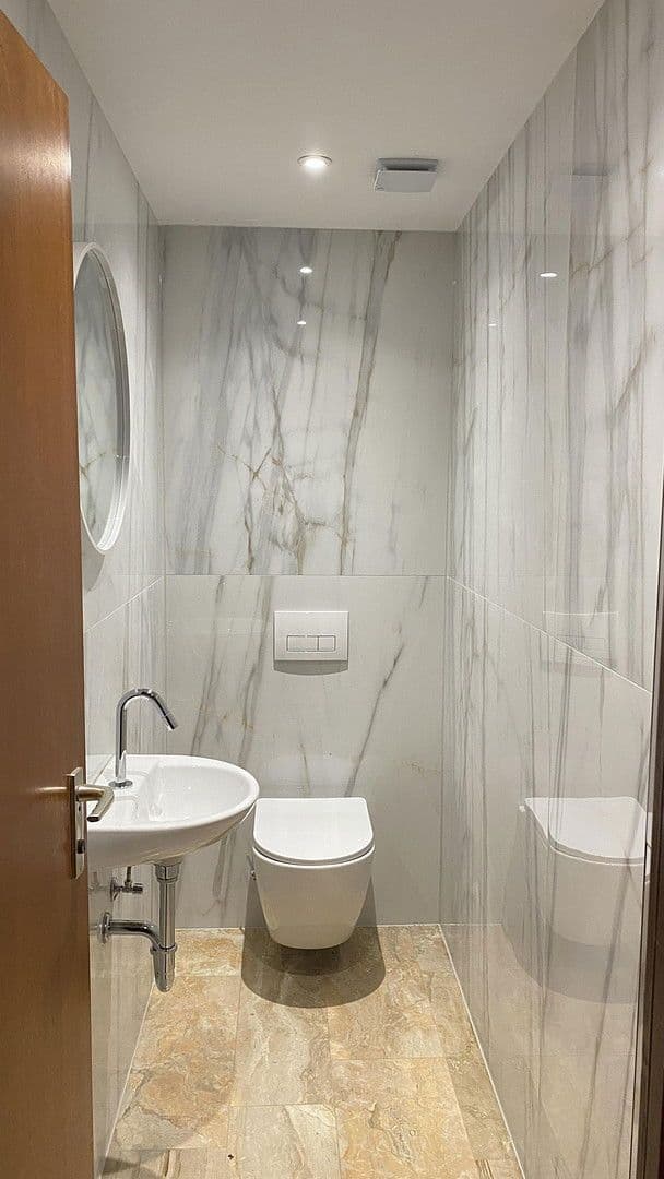 Pronájem bytu 3+1 99 m², Sindelfingen, Bádensko-Württembersko Pronájem bytu 3+1 99 m², Sindelfingen, Bádensko-Württembersko