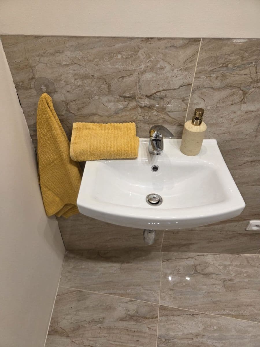 Pronájem bytu 1+kk 26 m², Na Cikánce, Praha, Praha Pronájem bytu 1+kk 26 m², Na Cikánce, Praha, Praha
