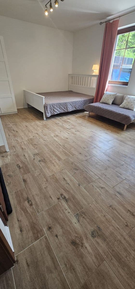 Pronájem bytu 1+kk 28 m², Na Cikánce, Praha, Praha Pronájem bytu 1+kk 28 m², Na Cikánce, Praha, Praha