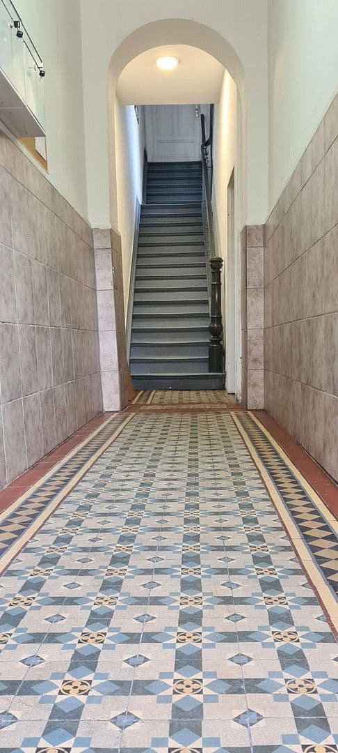 Prodej domu 385 m², pozemek 310 m², Papiermühlenstraße 6, Duisburg, Severní Porýní-Vestfálsko Prodej domu 385 m², pozemek 310 m², Papiermühlenstraße 6, Duisburg, Severní Porýní-Vestfálsko