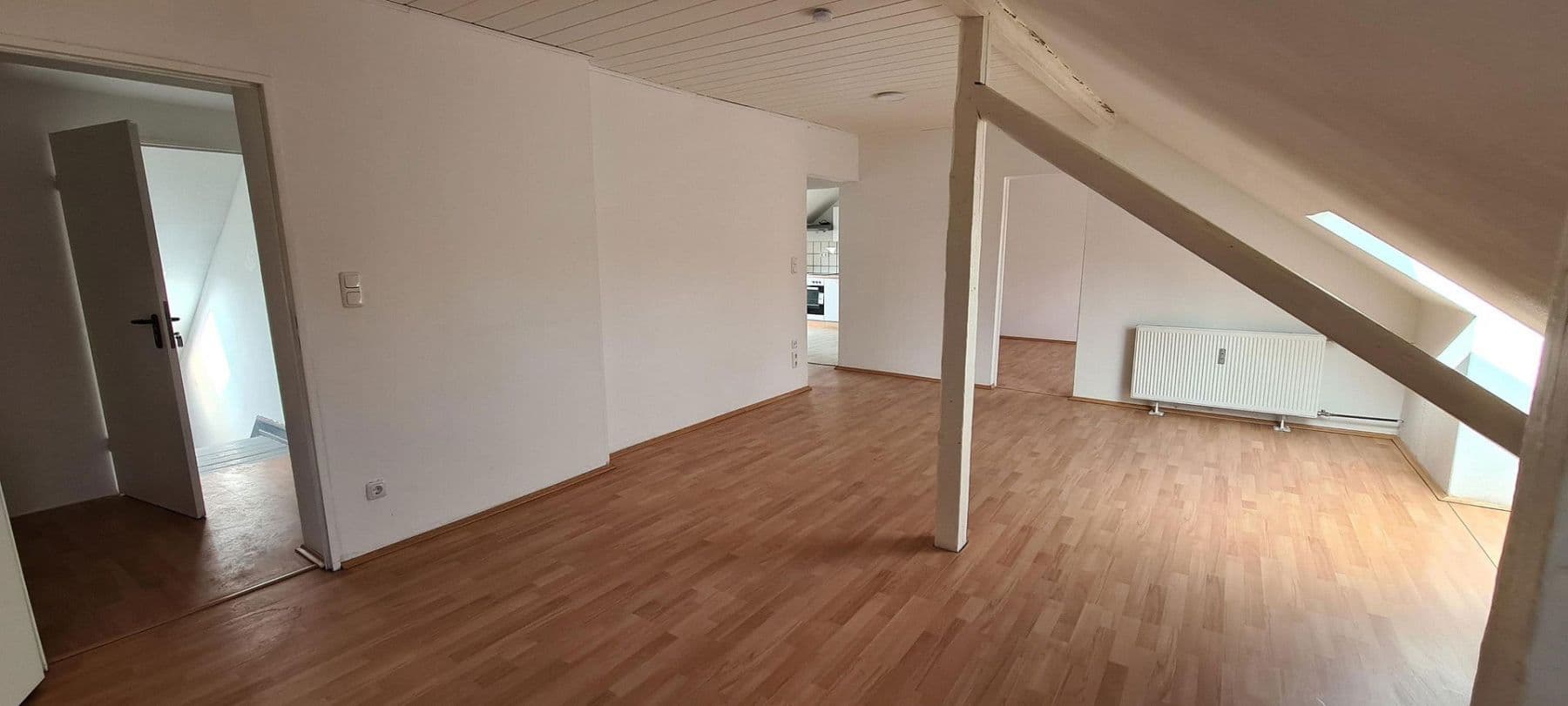 Prodej domu 385 m², pozemek 310 m², Papiermühlenstraße 6, Duisburg, Severní Porýní-Vestfálsko Prodej domu 385 m², pozemek 310 m², Papiermühlenstraße 6, Duisburg, Severní Porýní-Vestfálsko