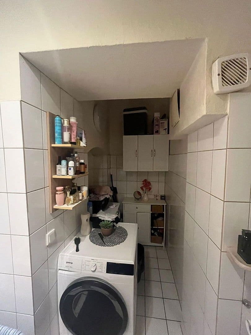 Pronájem bytu 2+1 54 m², Wuppertal, Severní Porýní-Vestfálsko Pronájem bytu 2+1 54 m², Wuppertal, Severní Porýní-Vestfálsko