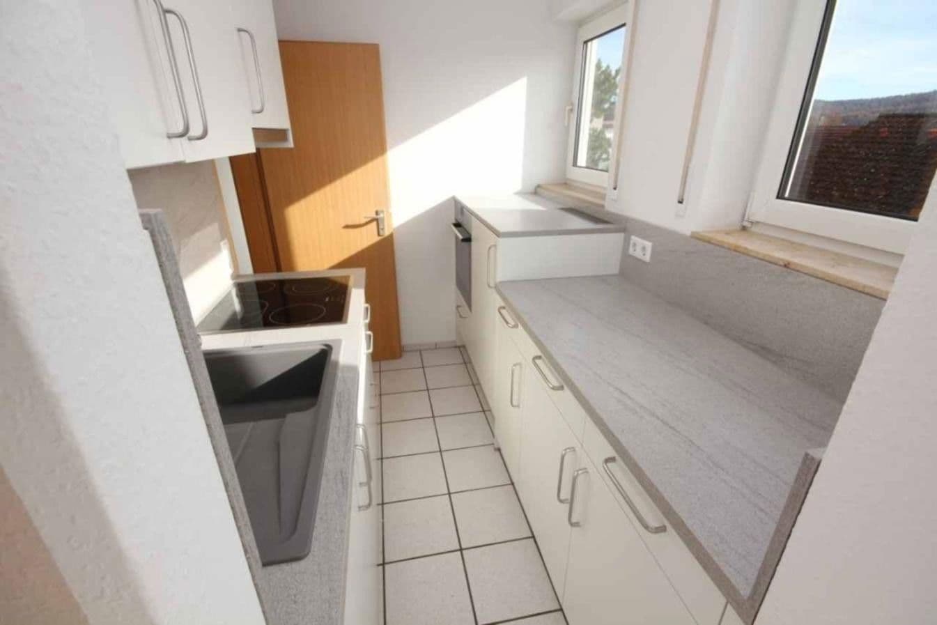 Pronájem bytu 3+1 65 m², Sandäckerstraße 54, Tübingen, Bádensko-Württembersko Pronájem bytu 3+1 65 m², Sandäckerstraße 54, Tübingen, Bádensko-Württembersko