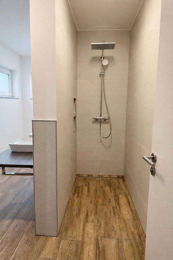 Prodej domu 226 m², pozemek 952 m², Bilshausen, Dolní Sasko Prodej domu 226 m², pozemek 952 m², Bilshausen, Dolní Sasko